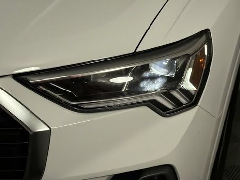 Used 2024 Audi Q3 2.0T Premium AWD/4WD image 35