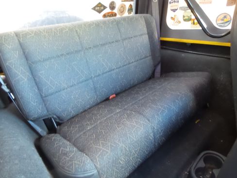 Used 2001 Jeep Wrangler Sport AWD/4WD image 42