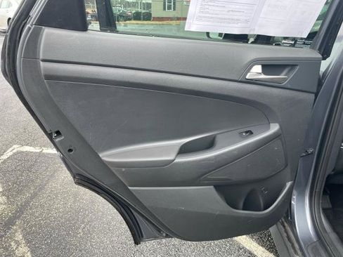 Used 2019 Hyundai Tucson Value image 12