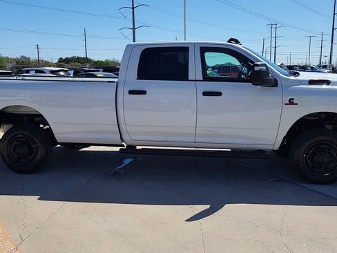 New 2026 RAM 2500 Tradesman AWD/4WD image 9