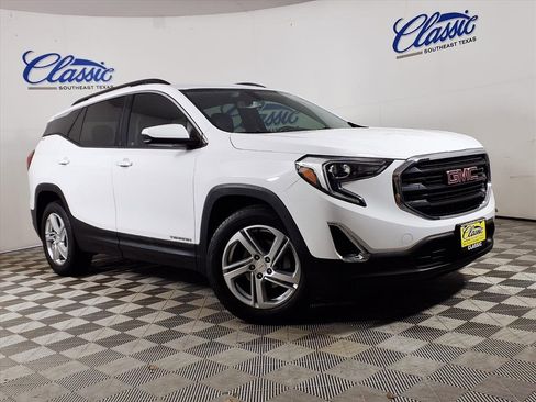 Used 2018 GMC Terrain SLE w/ Driver Convenience Package image 1