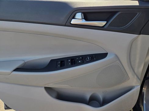 Used 2019 Hyundai Tucson SEL FWD image 17