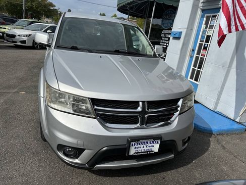 Used 2012 Dodge Journey SXT AWD/4WD image 9