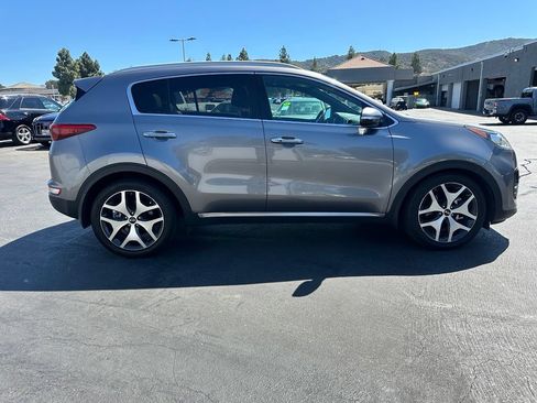 Used 2017 Kia Sportage SX FWD image 4