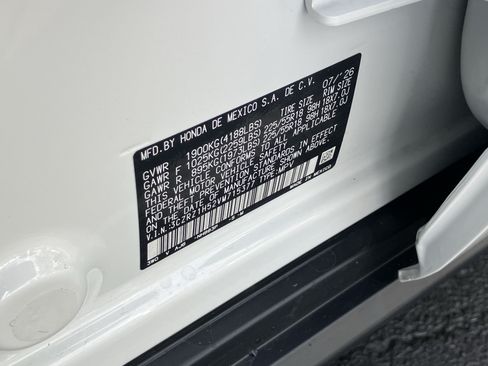Used 2027 Honda HR-V Sport image 30