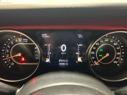 Used 2023 Jeep Gladiator Rubicon w/ Cold Weather Group AWD/4WD image 10