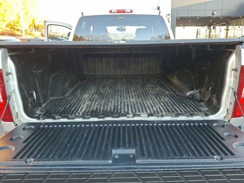 Used 2010 Chevrolet Silverado 1500 LT w/ Texas Edition image 26