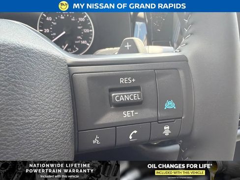 New 2026 Nissan Pathfinder SV AWD/4WD image 18
