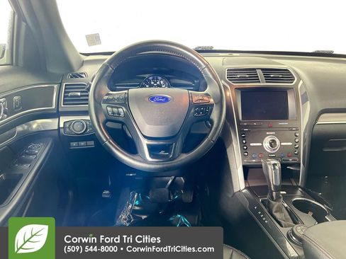 Used 2019 Ford Explorer Sport AWD/4WD image 28