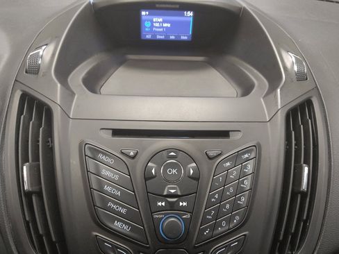 Used 2015 Ford Escape SE FWD image 25