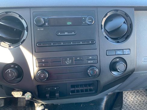 Used 2012 Ford F250 XL image 21