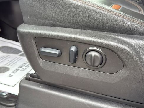 Used 2023 GMC Sierra 3500 AT4 w/ Gooseneck/5TH Wheel Package image 27