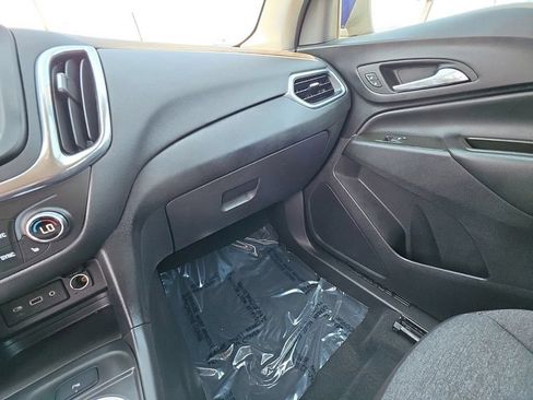 Used 2023 Chevrolet Equinox LT AWD/4WD image 21