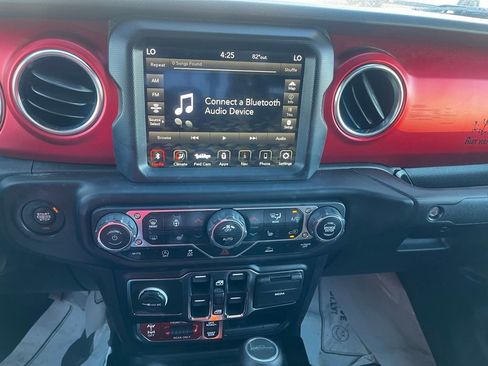 Used 2021 Jeep Gladiator Rubicon image 43