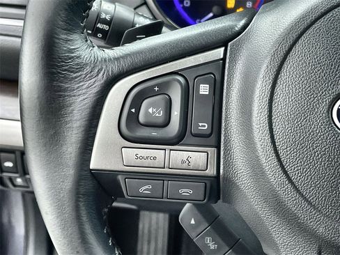 Used 2016 Subaru Legacy 2.5i Limited image 17