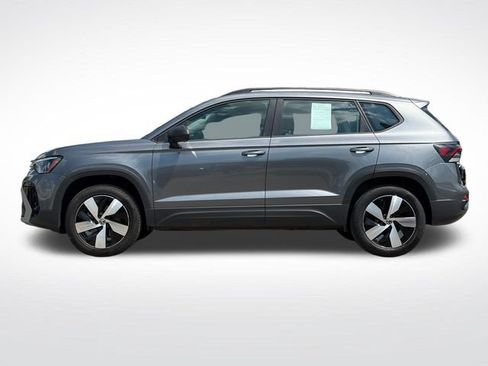Used 2025 Volkswagen Taos S AWD/4WD image 14