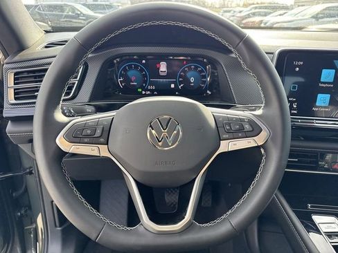 New 2026 Volkswagen Atlas Cross Sport SEL AWD/4WD image 17