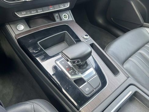 Used 2022 Audi Q5 2.0T Premium image 21