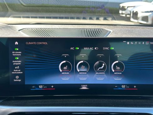 Used 2023 BMW 330i Sedan w/ Premium Package RWD image 24