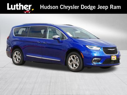 Used 2021 Chrysler Pacifica Limited