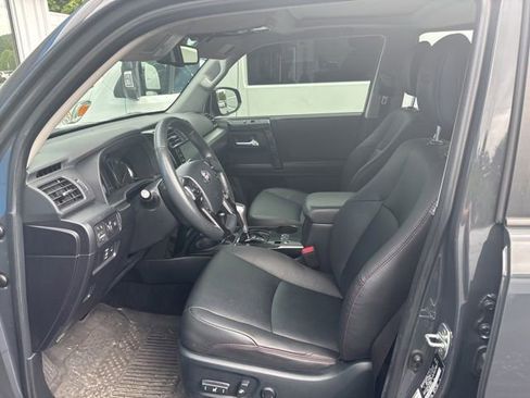 Used 2024 Toyota 4Runner TRD Off-Road Premium w/ 4Runner Black Package (TMS) AWD/4WD image 6