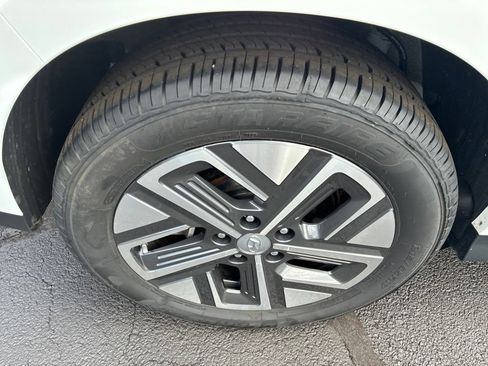 Used 2023 Hyundai Kona SEL FWD image 10
