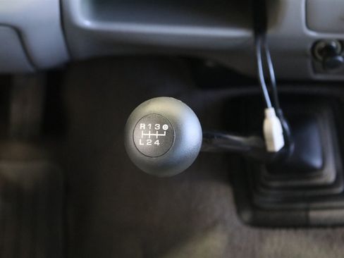 Used 1999 Ford F350 XLT AWD/4WD image 91