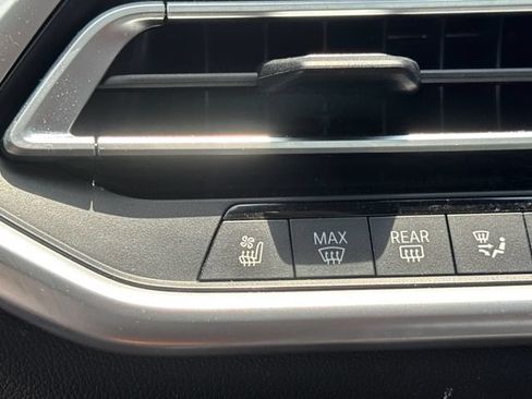Used 2021 BMW X5 M50i AWD/4WD image 24