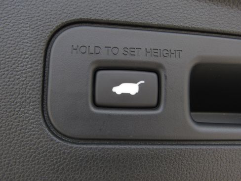 Certified 2025 Acura MDX FWD image 14