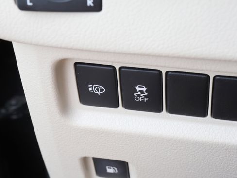 Used 2017 Lexus GX 460 Premium image 16