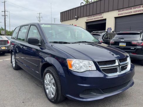 Used 2014 Dodge Grand Caravan American Value Package FWD image 8