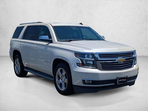 Used 2015 Chevrolet Tahoe LTZ RWD image 3