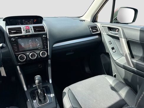 Used 2017 Subaru Forester 2.0XT Premium AWD/4WD image 28