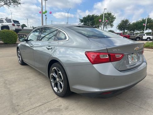Used 2024 Chevrolet Malibu LT image 4