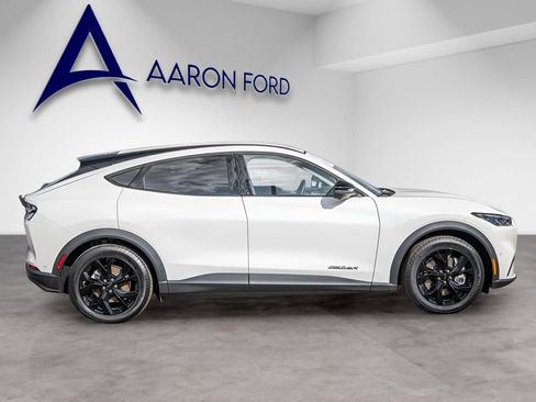 Used 2024 Ford Mustang Mach-E Select w/ Comfort Package Lite image 4