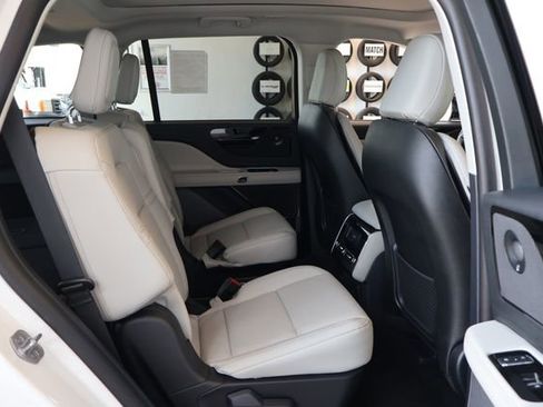 New 2025 Lincoln Aviator 2WD w/ Equipment Group 101A image 22