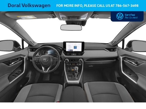 Used 2025 Toyota RAV4 XLE FWD image 5