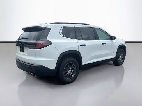 Used 2025 GMC Acadia Elevation FWD image 3