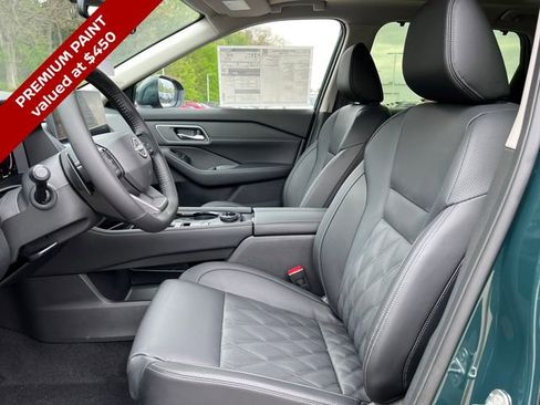 New 2026 Nissan Rogue Platinum w/ Platinum Premium Package AWD/4WD image 4