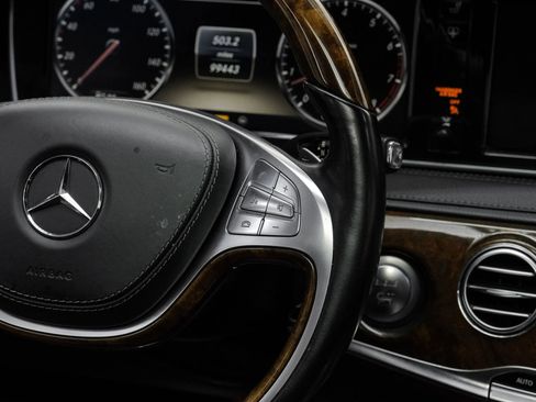 Used 2014 Mercedes-Benz S 550 Sedan image 21