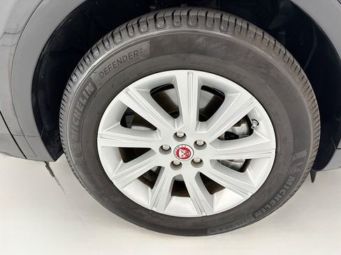 Used 2018 Jaguar E-PACE S AWD/4WD image 31