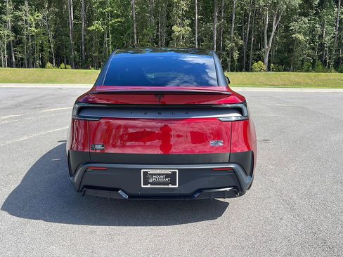 Used 2026 Tesla Model Y Performance AWD/4WD image 6
