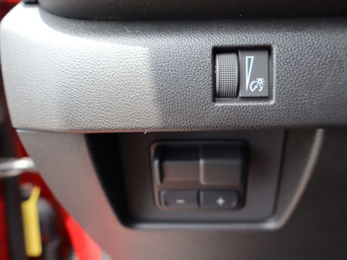 Used 2026 Chevrolet Colorado Trail Boss AWD/4WD image 21