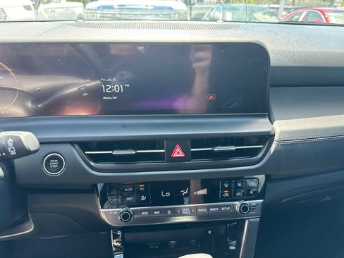 New 2025 Kia Seltos EX image 28