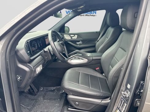Used 2025 Mercedes-Benz GLE 450 4MATIC image 23