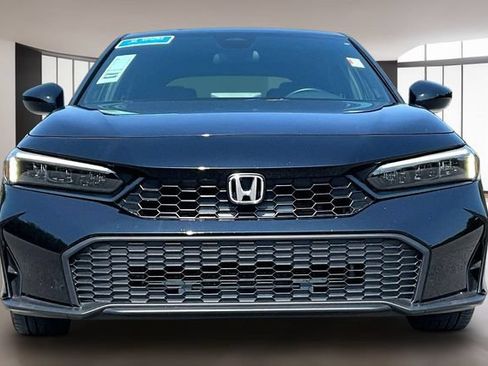 Used 2025 Honda Civic Sport image 2