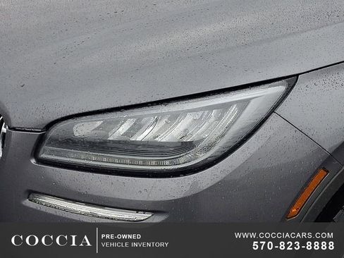 Used 2022 Lincoln Corsair AWD w/ Premium Package image 9