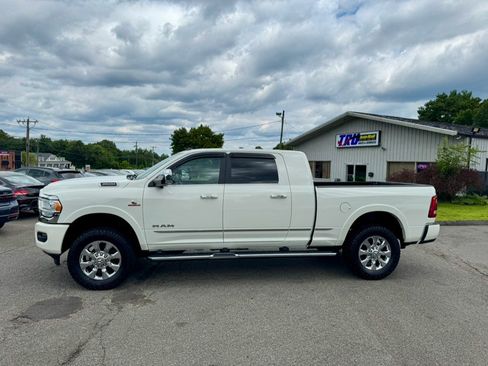 Used 2021 RAM 3500 Limited AWD/4WD image 3