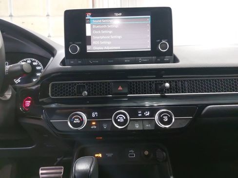 Used 2023 Honda Civic Sport image 19