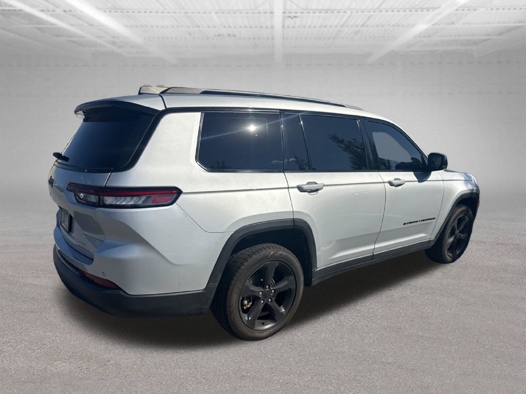 Used 2021 Jeep Grand Cherokee L Laredo RWD image 19
